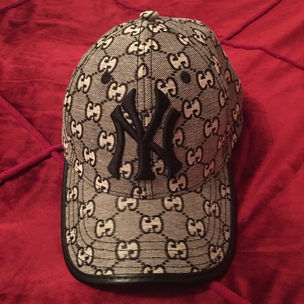 Men's gucci caps